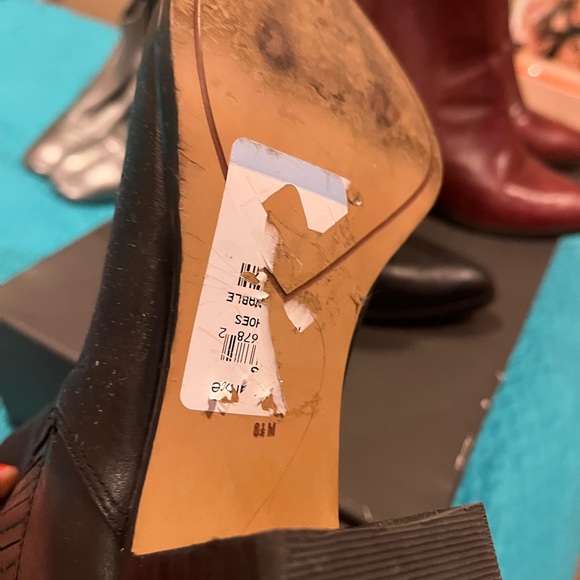 Great boots size 8.5 100% leather I wear 3 times , Arizona is hot all the time . - Picture 4 of 7